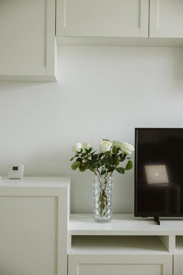 Pure Apartment Bucarest Esterno foto